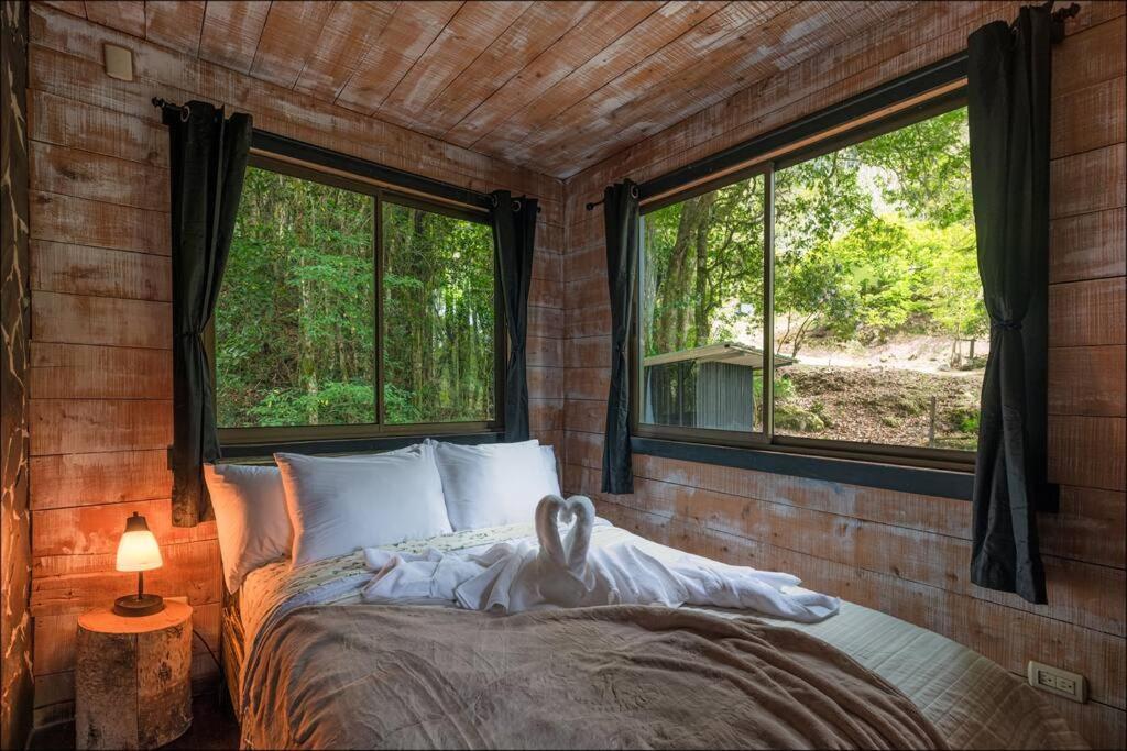 Unicorn Lodge: Direct Riverfront : Unique Experience San Gerardo de Dota Zewnętrze zdjęcie