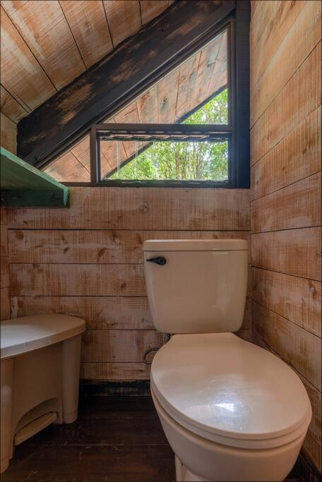 Unicorn Lodge: Direct Riverfront : Unique Experience San Gerardo de Dota Zewnętrze zdjęcie
